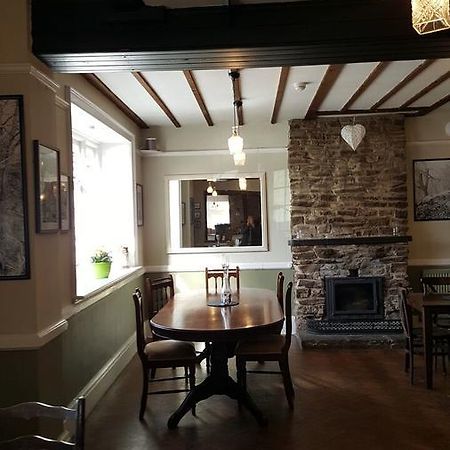 The Crown At Whitchurch Ross-on-Wye Exterior foto
